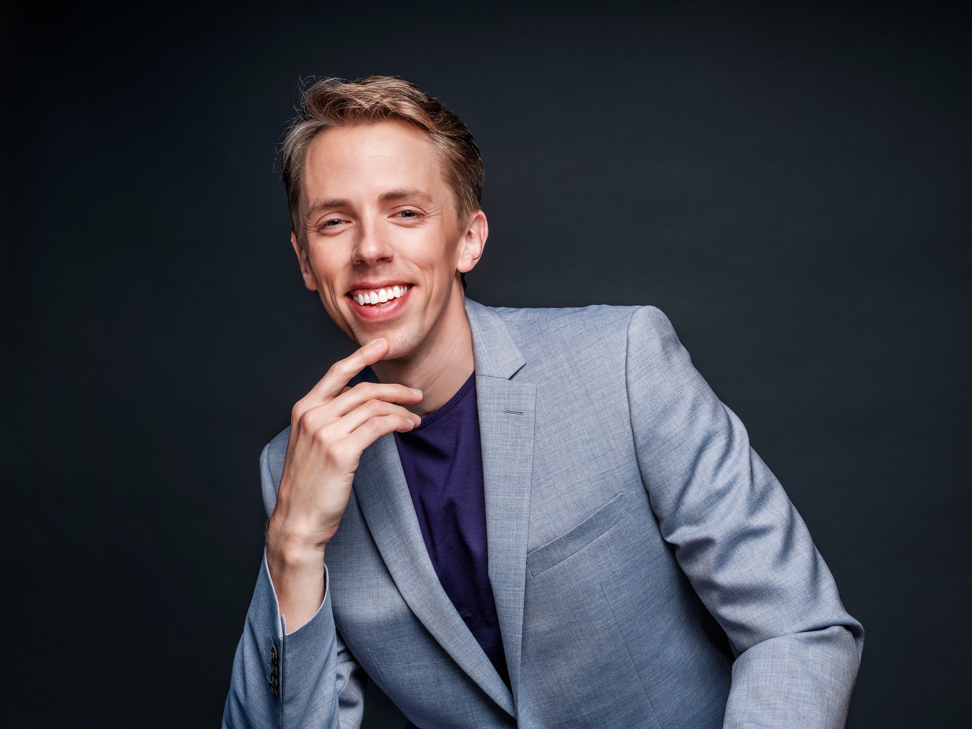 Profile photo of Jonathan Michie, by photographer Kirsten Nijhof.